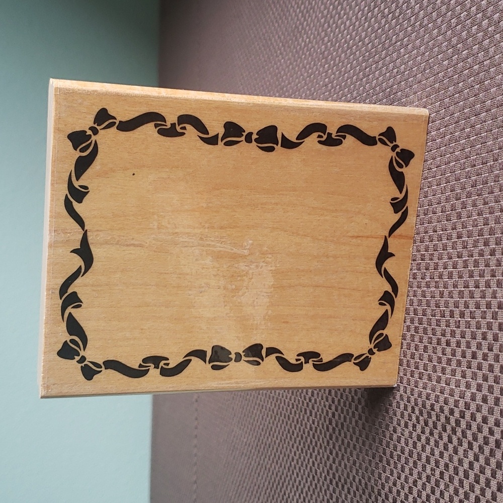 Ribbon Bow Border Frame Wood Mounted Rubber Stamp, Vintage, 4"x5" No Brand Label
